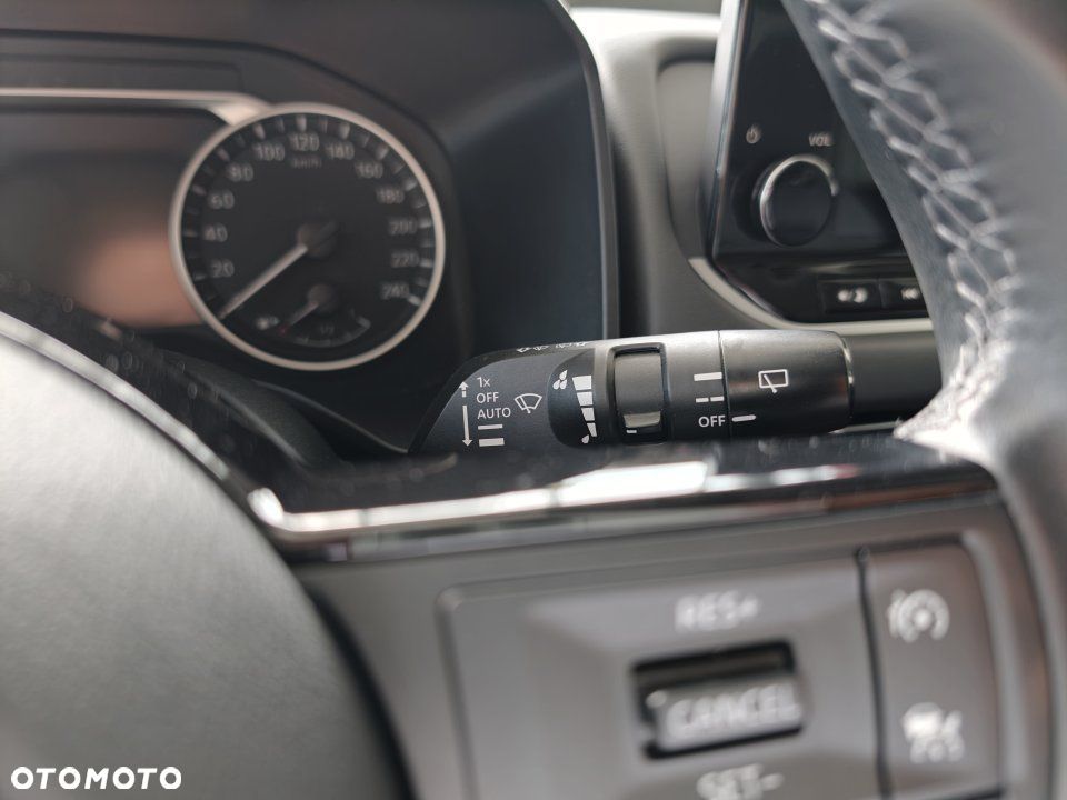 Nissan Qashqai - 11