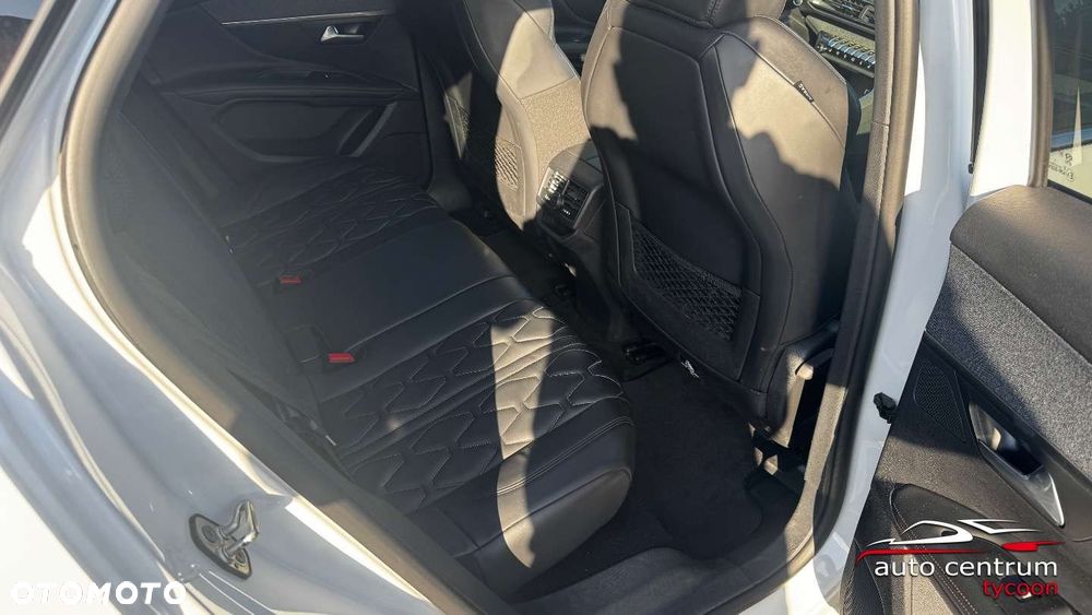 Peugeot 3008 - 18