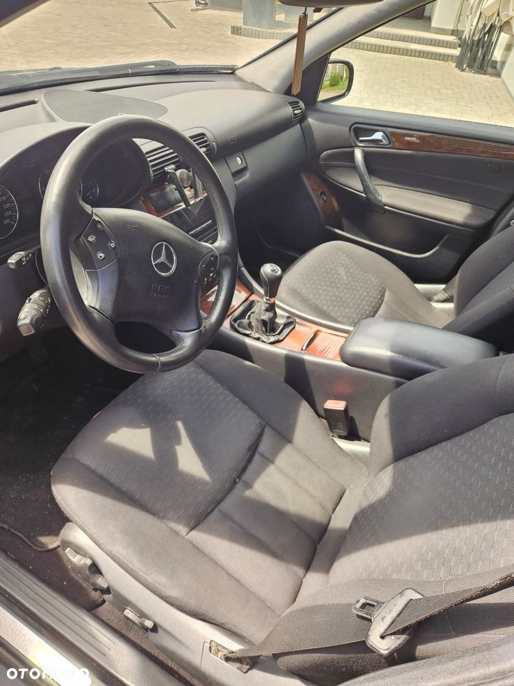 Mercedes-Benz Klasa C 200 T CDI Elegance - 5