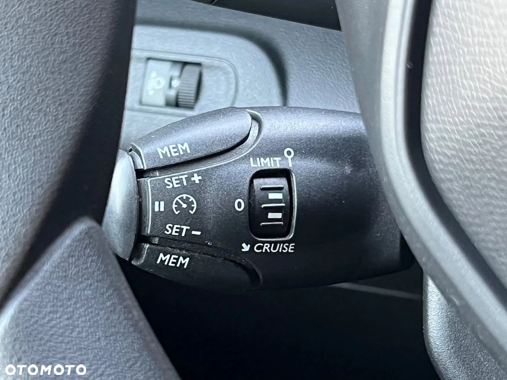 Peugeot Rifter 1.5 BlueHDI Active Pack S&S N1 - 17