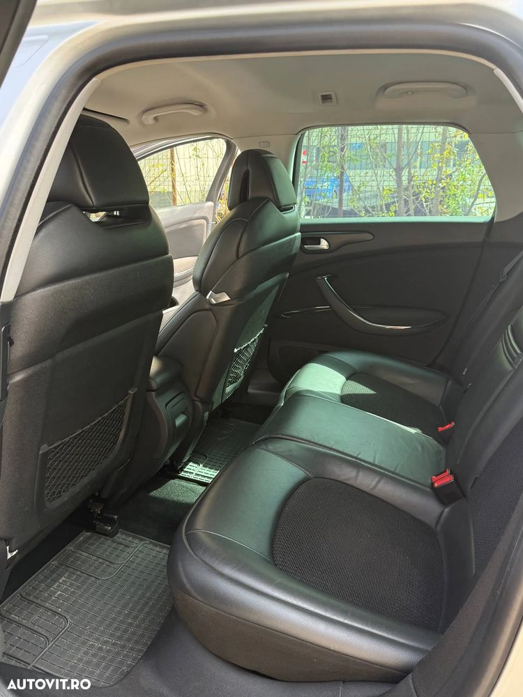 Citroën C5 2.0 HDI Susp H3+ Exclusive - 16