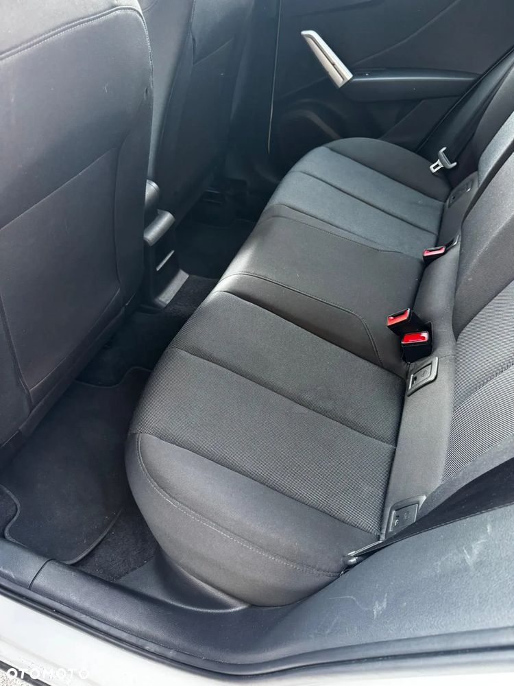 Audi Q2 30 TFSI advanced - 14