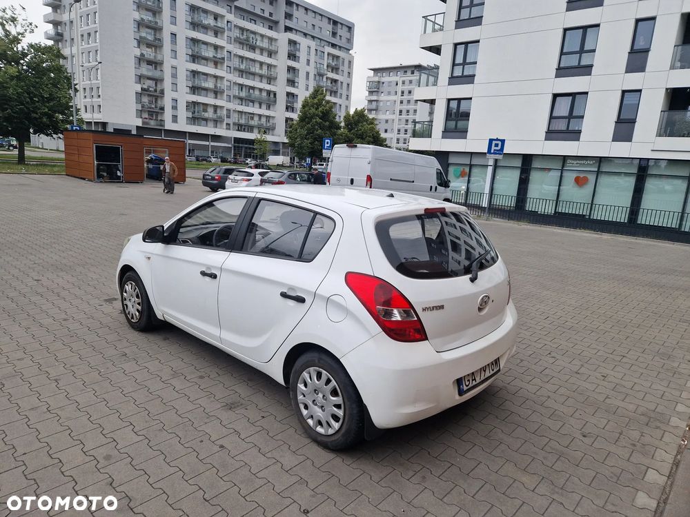Hyundai i20 1.2 Classic + - 4