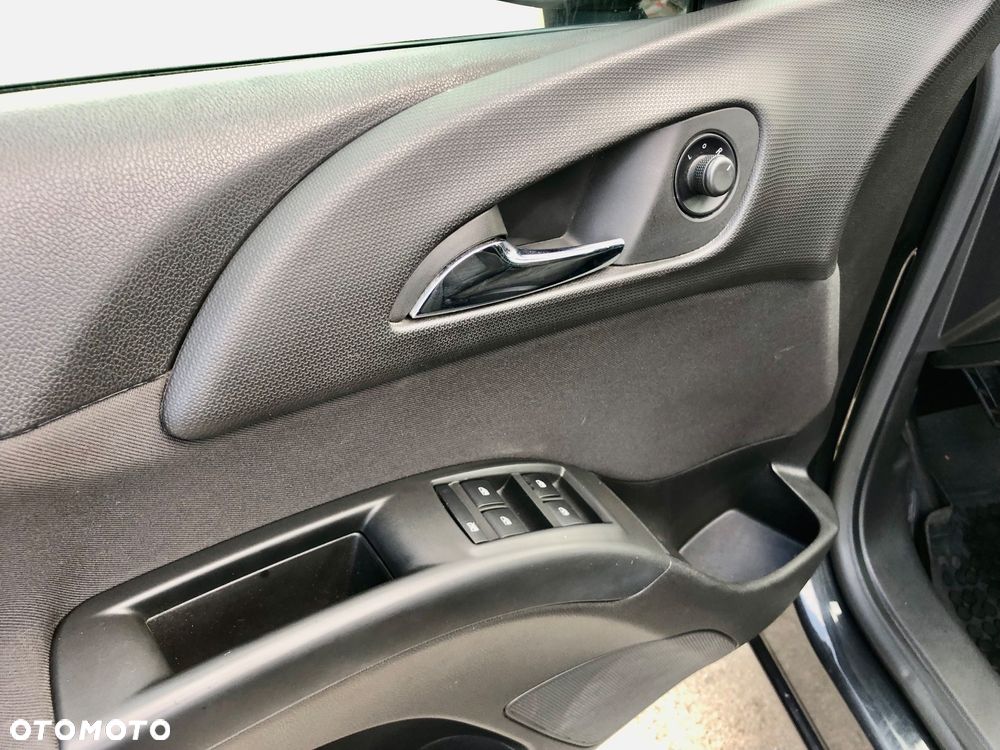 Opel Meriva 1.4 Color Edition - 18