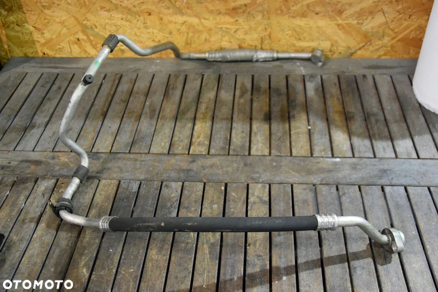 AUDI A3 8P Lift 1.6 TDI Przewód klimatyzacji 1K0820743FD - 1