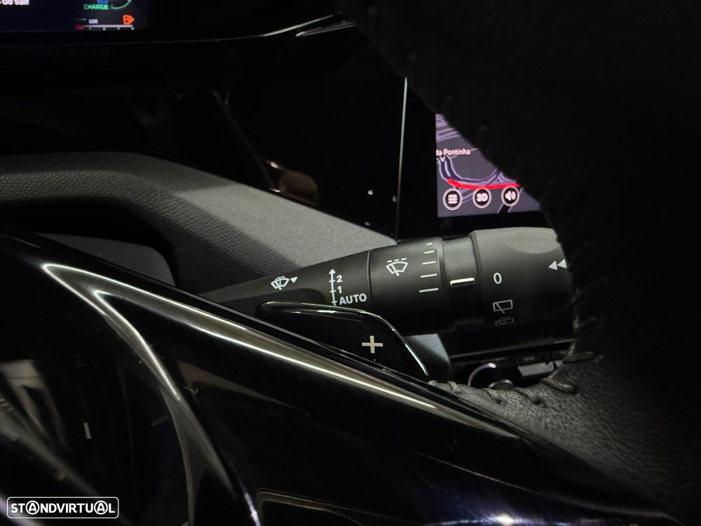 Peugeot 308 1.6 Hybrid Allure Pack e-EAT8 - 27