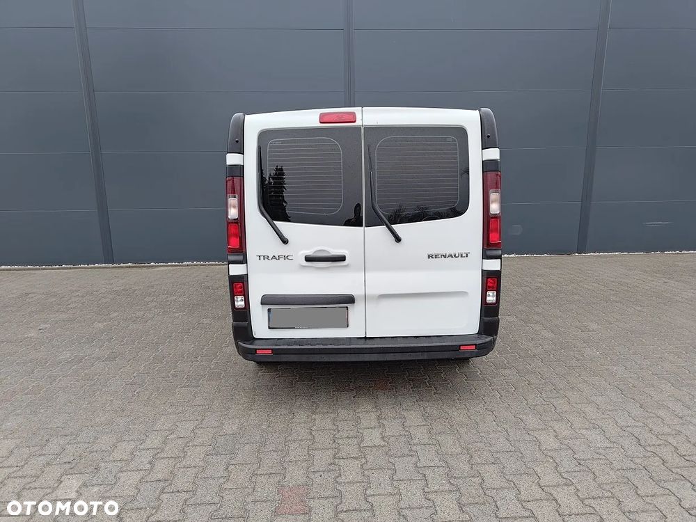 Renault TRAFIC - 9