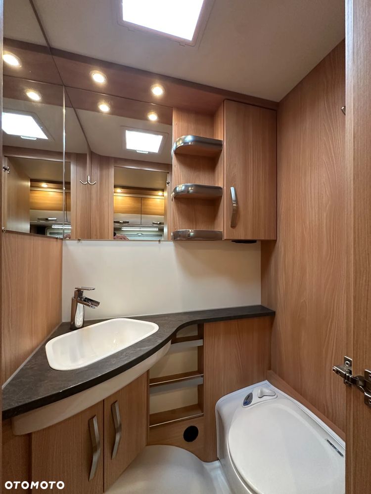 KNAUS 420 SUDWIND SILVER SELECTION z napędem i markizą !!! - 29