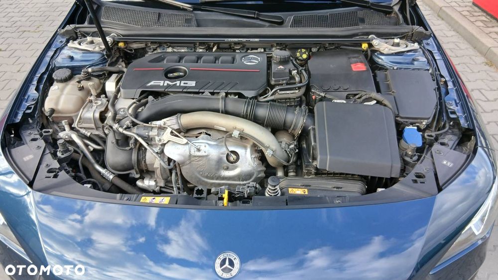 Mercedes-Benz CLA - 28