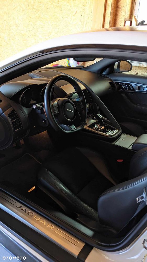 Jaguar F-Type EU6 - 7