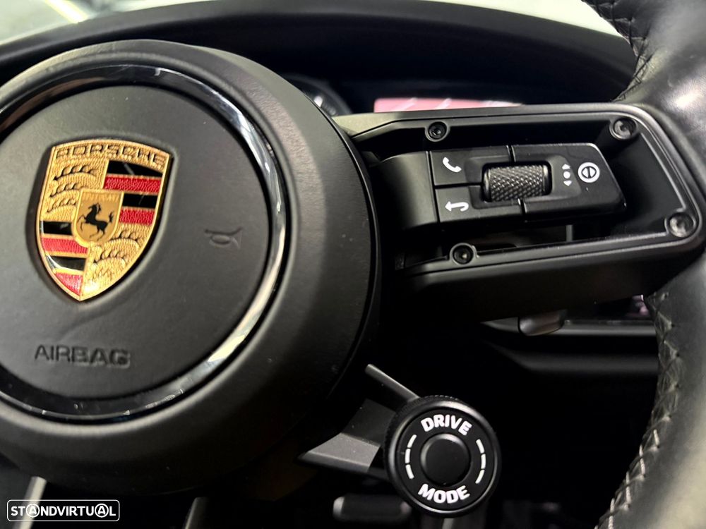 Porsche 911 (992) Carrera S PDK - 23