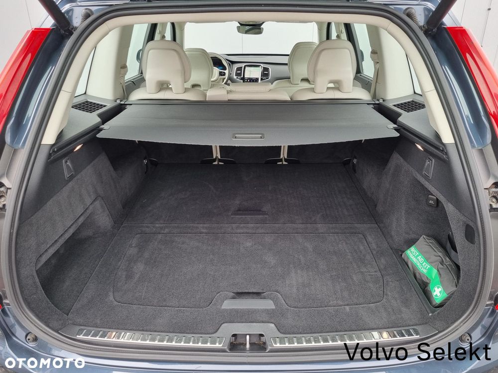 Volvo XC 90 B5 B AWD Plus Bright - 20