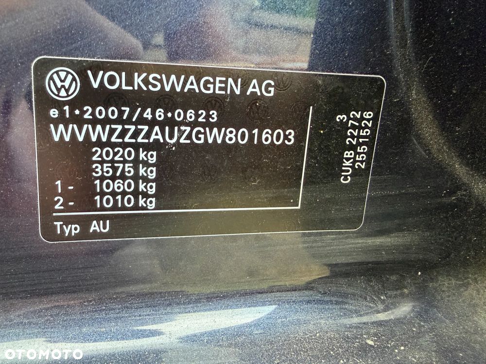 Volkswagen Golf - 40
