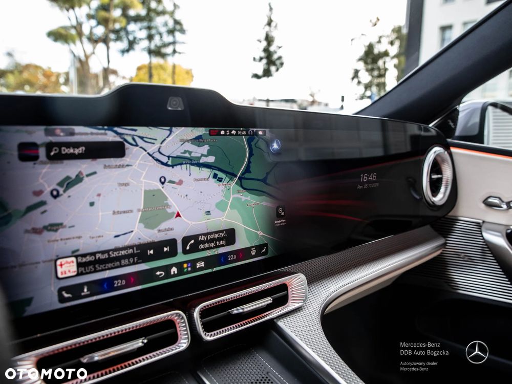 Mercedes-Benz Klasa C 400 4-Matic 94kWh - 11