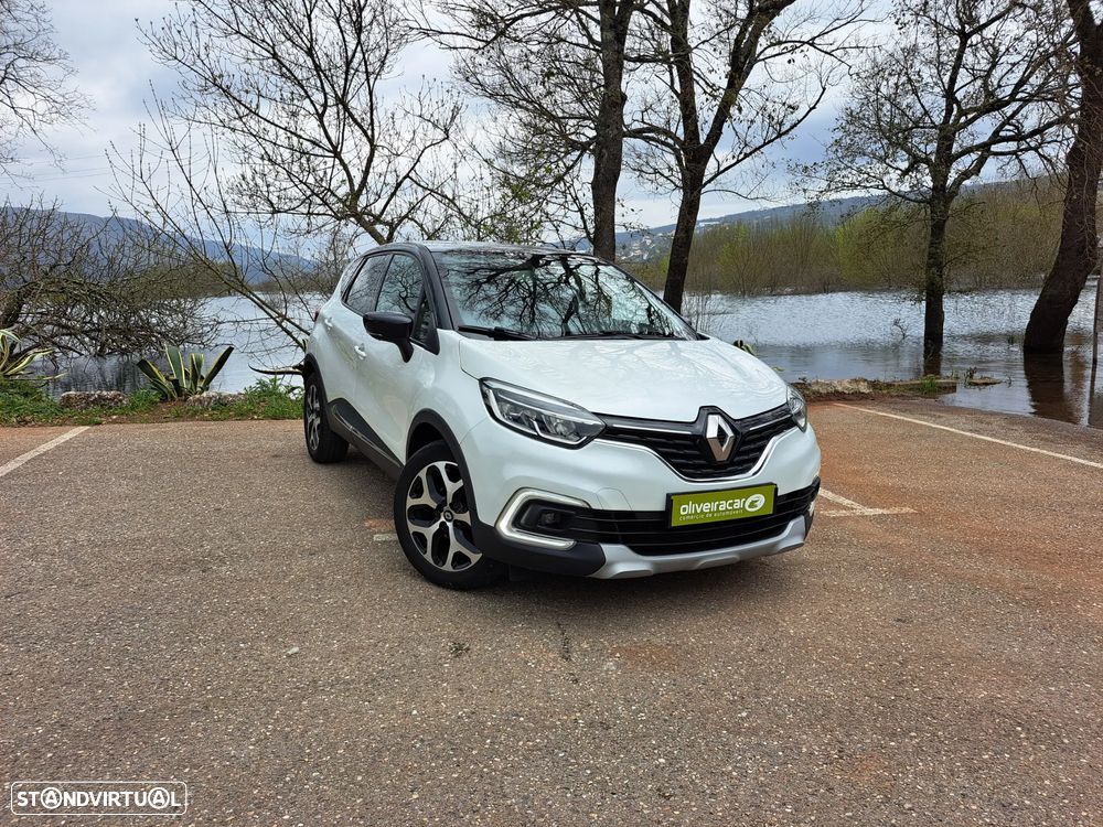 Renault Captur TCe 150 EDC GPF BOSE EDITION - 6