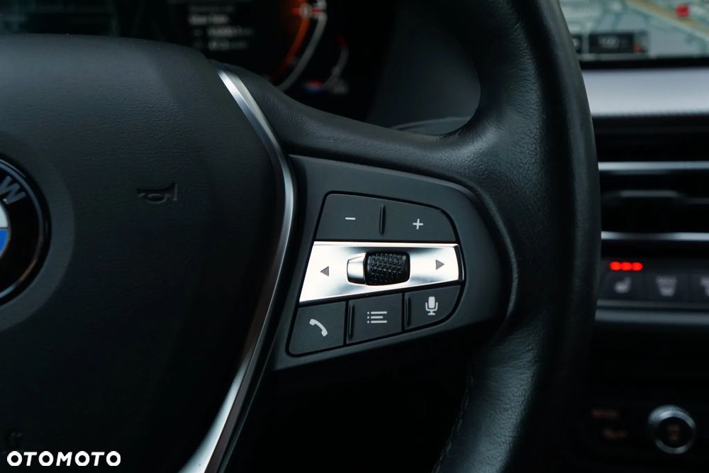 BMW Seria 2 220i Sport Line - 24