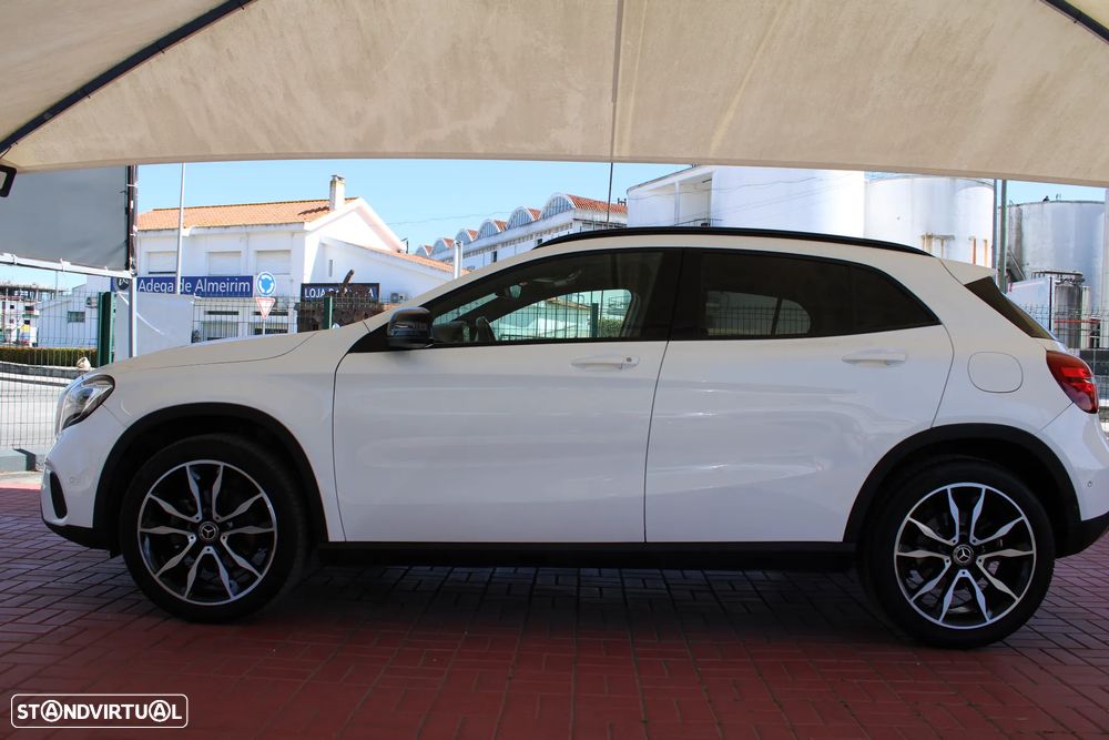 Mercedes-Benz GLA 220 d - 7