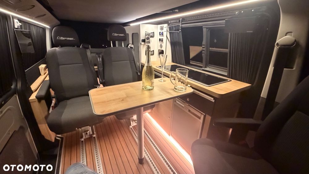 Volkswagen T6.1 - 40