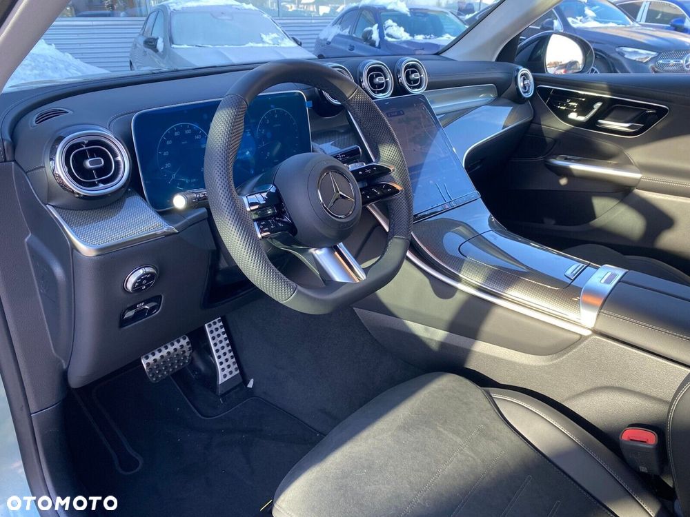 Mercedes-Benz GLC - 9