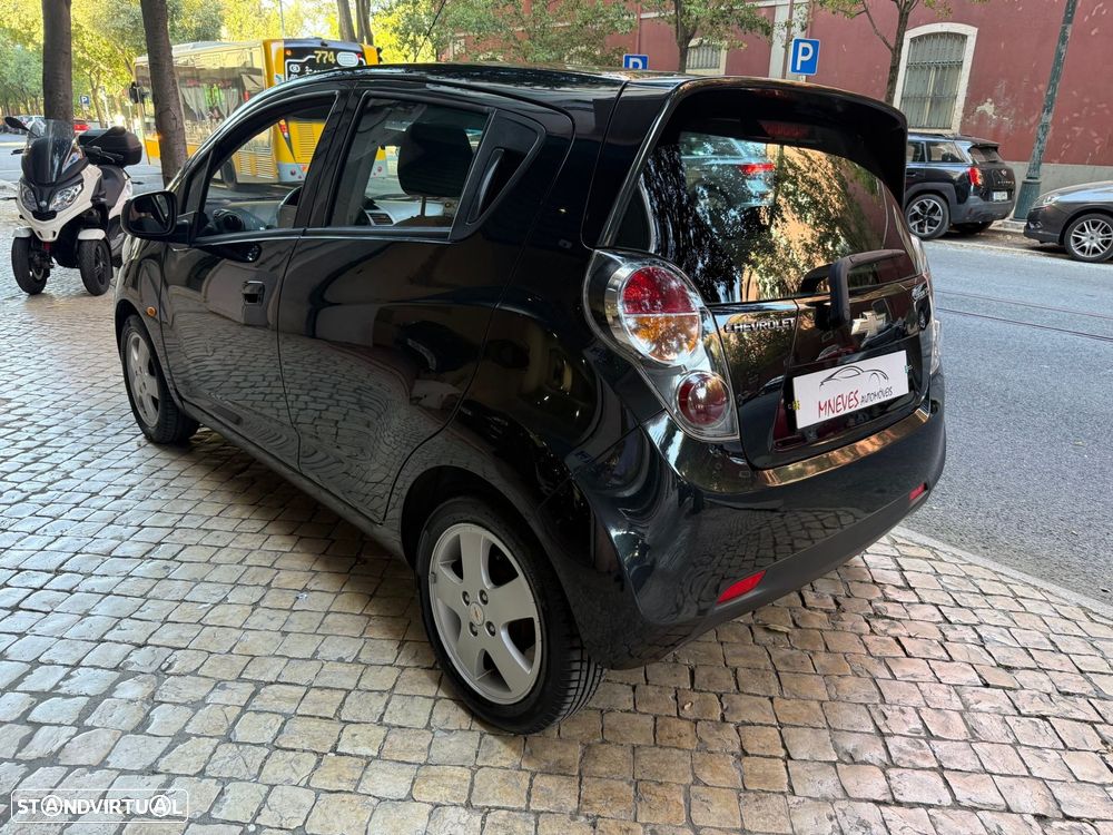 Chevrolet Spark 2011 photo 5