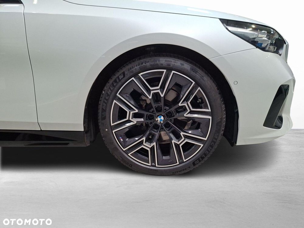 BMW Seria 5 - 10