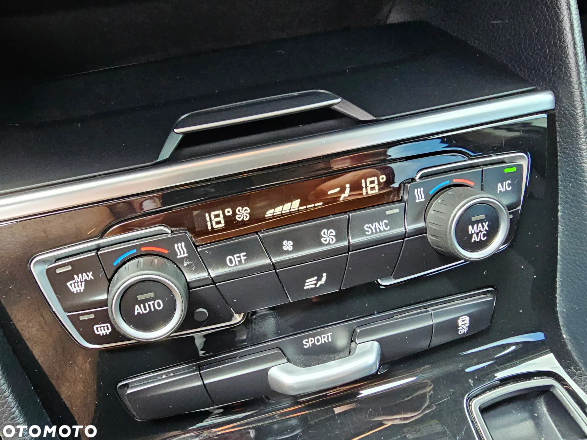 BMW Seria 2 218d Active Tourer Advantage - 18