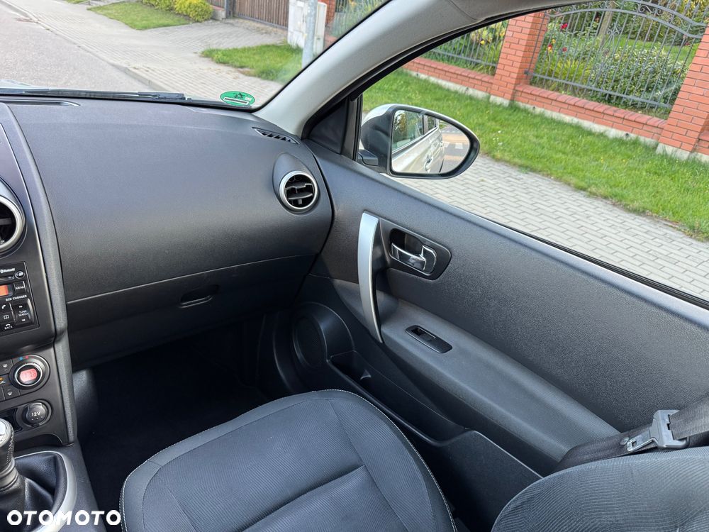 Nissan Qashqai 2.0 4 x 4 acenta - 24