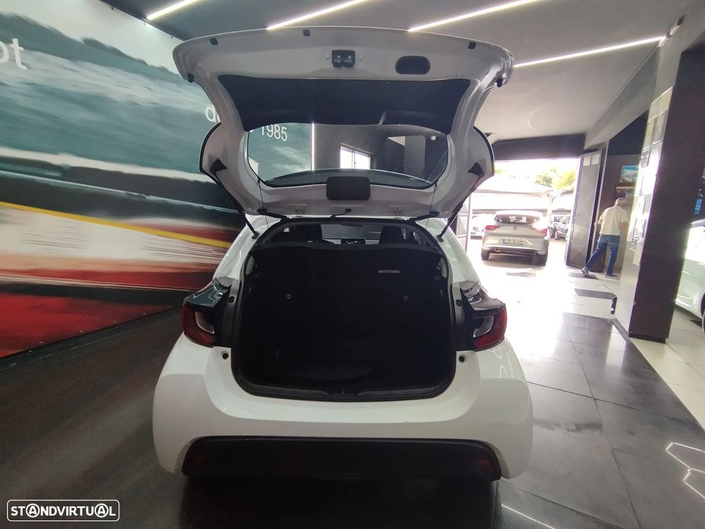 Toyota Yaris 1.5 HDF Comfort Plus - 10