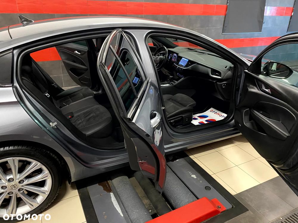 Opel Insignia 2.0 Direct InjectionTurbo Business Edition - 26