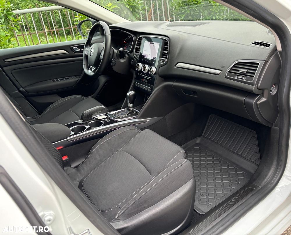 Renault Megane BLUE dCi EDC Zen - 15