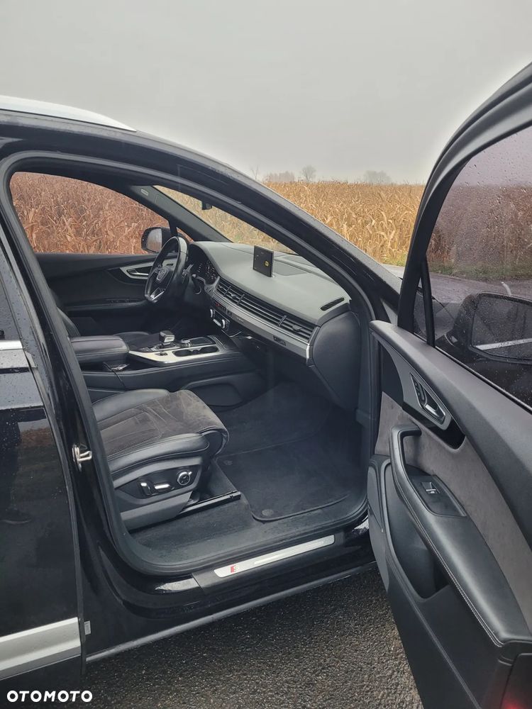 Audi Q7 - 9