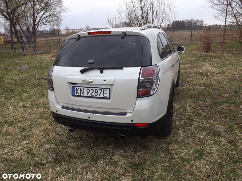 Chevrolet Captiva - 12