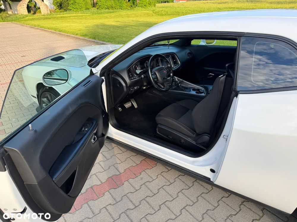 Dodge Challenger 6.4 Scat Pack - 7