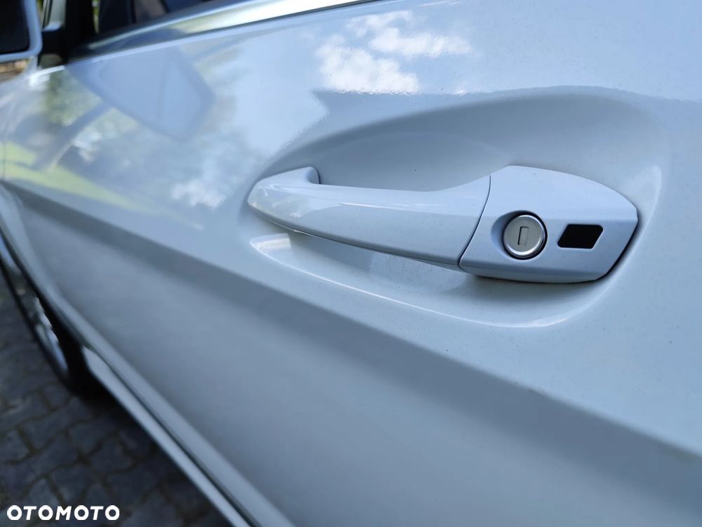 Mercedes-Benz GLK 350 4Matic (BlueEFFICIENCY) 7G-TRONIC - 36