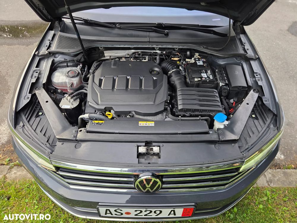 Volkswagen Passat 2.0 TDI SCR DSG Elegance - 25