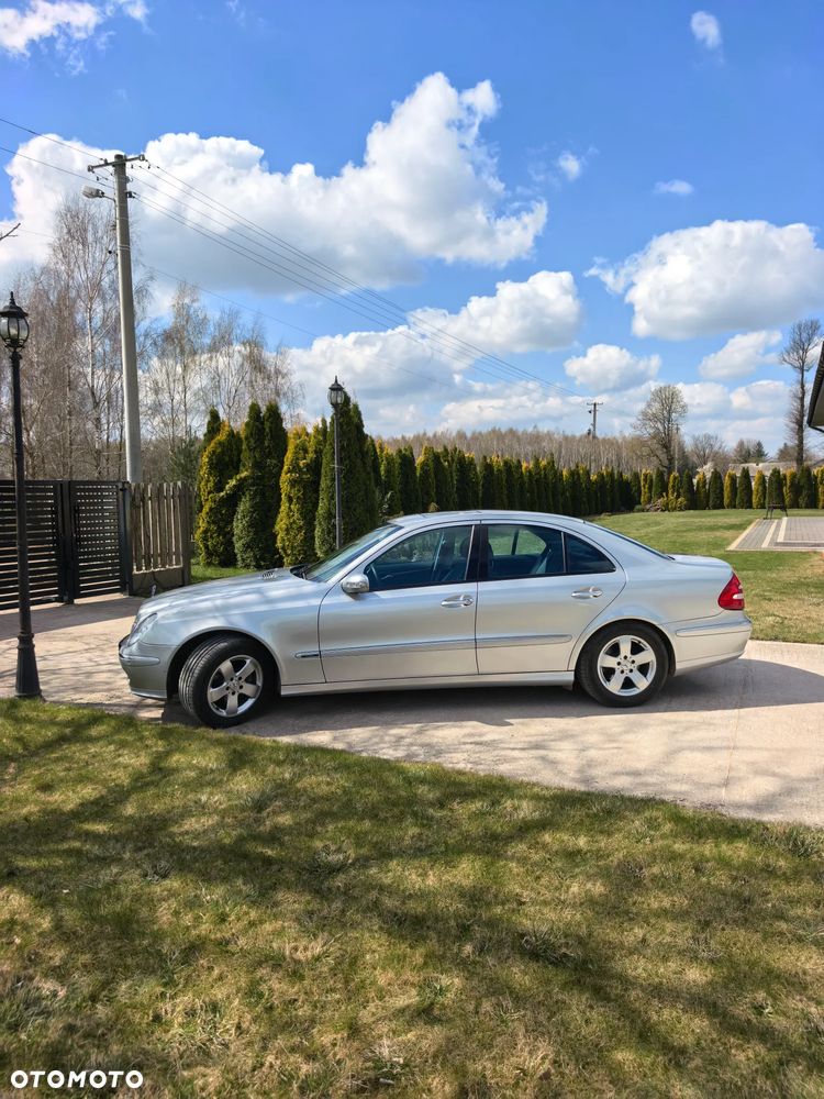 Mercedes-Benz Klasa E - 3