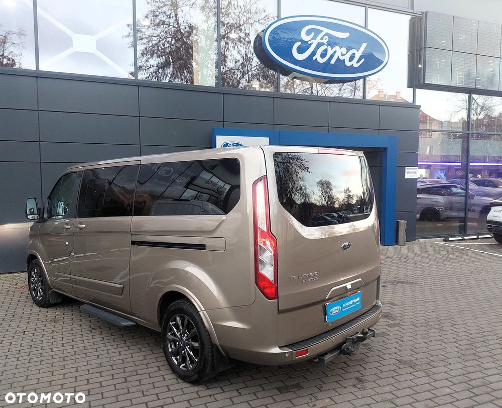 Ford Tourneo Custom 2.0 EcoBlue L2 Titanium - 35