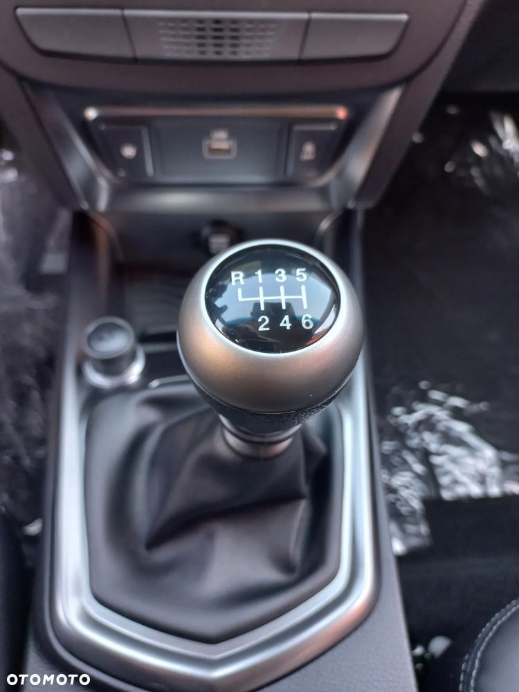 SsangYong/KGM Tivoli 1.5 T-GDI Joy - 22