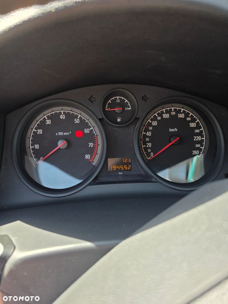 Opel Astra 1.6 - 13