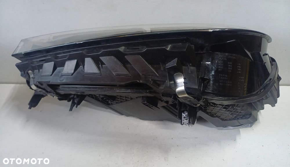 Lampa lewy przod BMW IX M60 IX20 EUROPA - 8