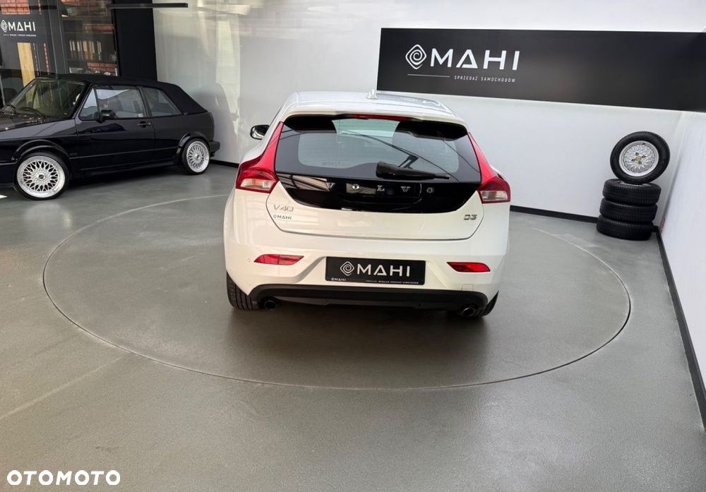 Volvo V40 D3 Ocean Race - 10