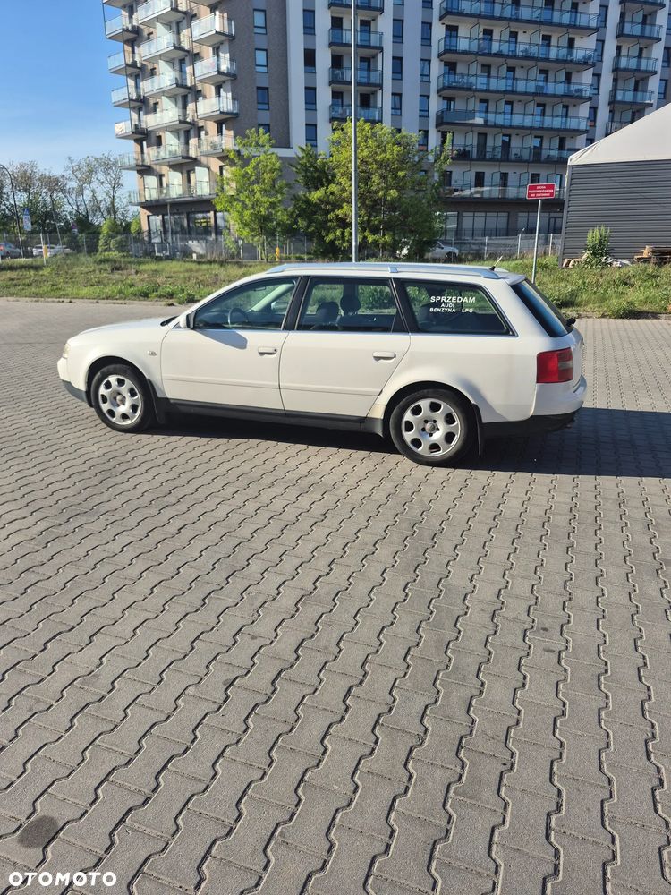 Audi A6 Avant - 20