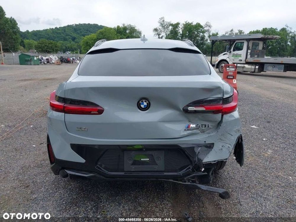 BMW X4 - 4