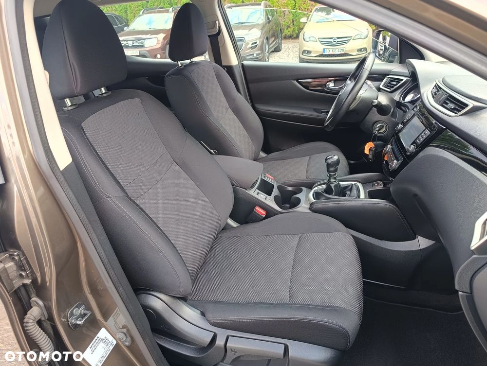 Nissan Qashqai 1.6 DCi 4x4 Acenta - 16