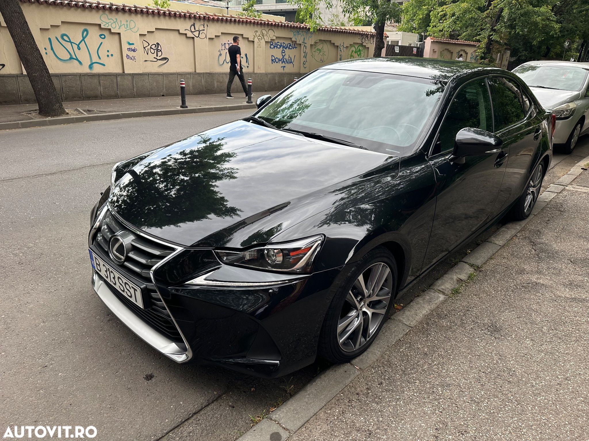 Lexus Seria IS 200t Executive - 1