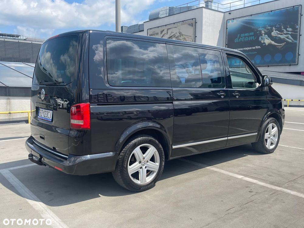 Volkswagen Multivan - 9