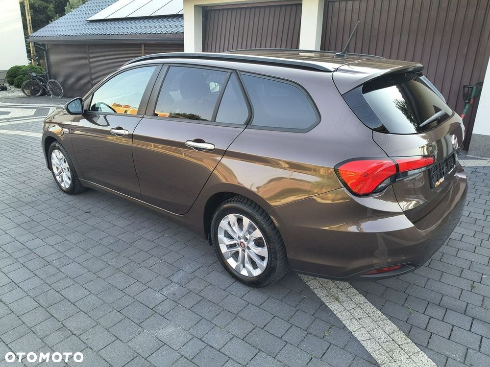 Fiat Tipo 1.4 T-Jet Easy - 19