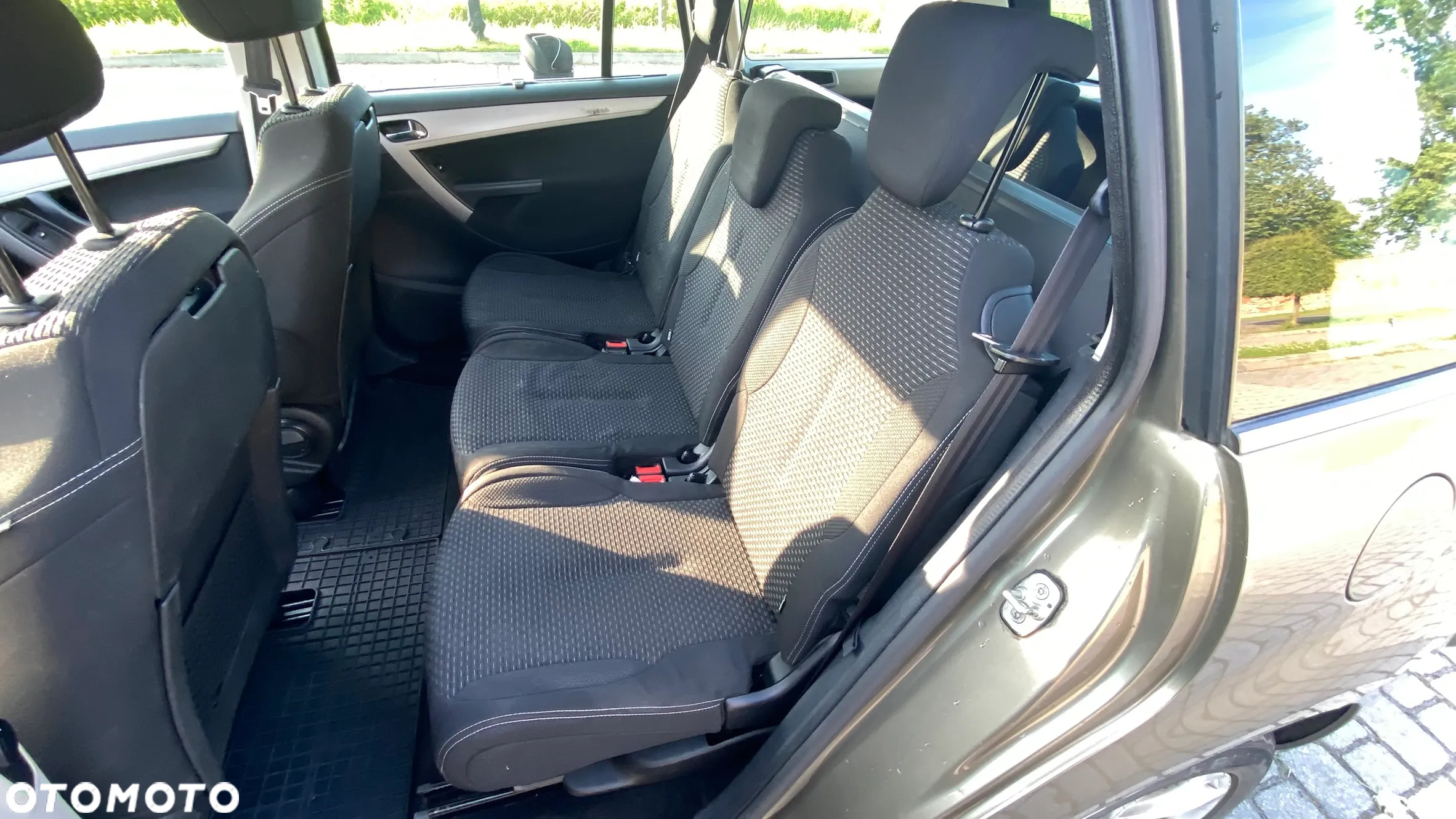 Citroën C4 Picasso - 12
