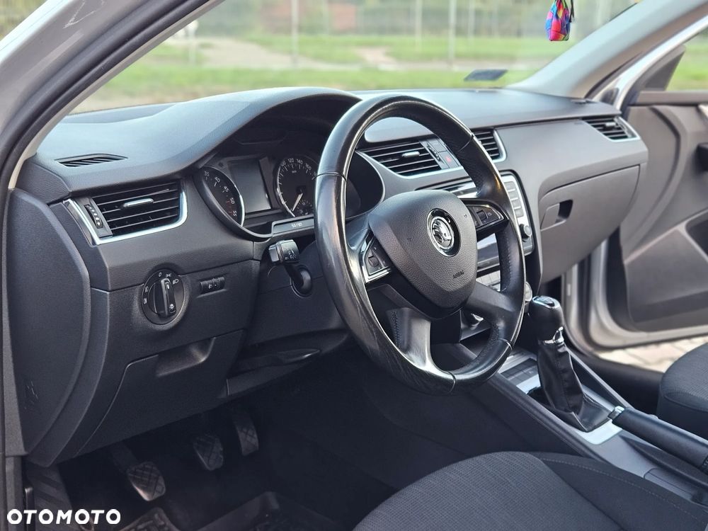 Skoda Octavia 2.0 TDI Ambition - 25