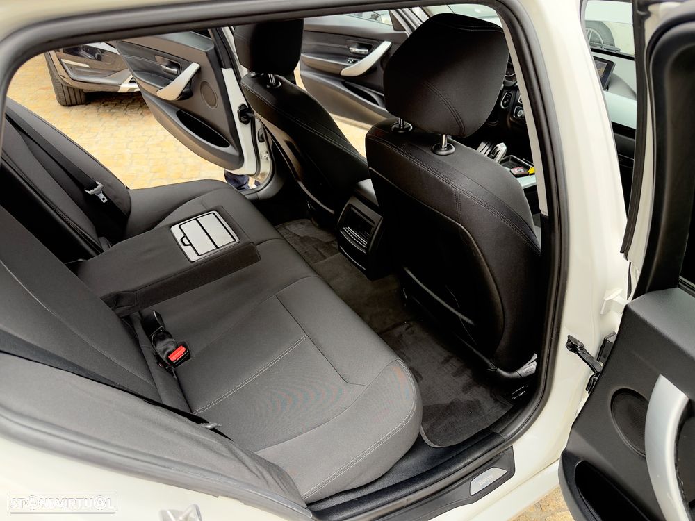 BMW 318 d Auto Pack M - 50